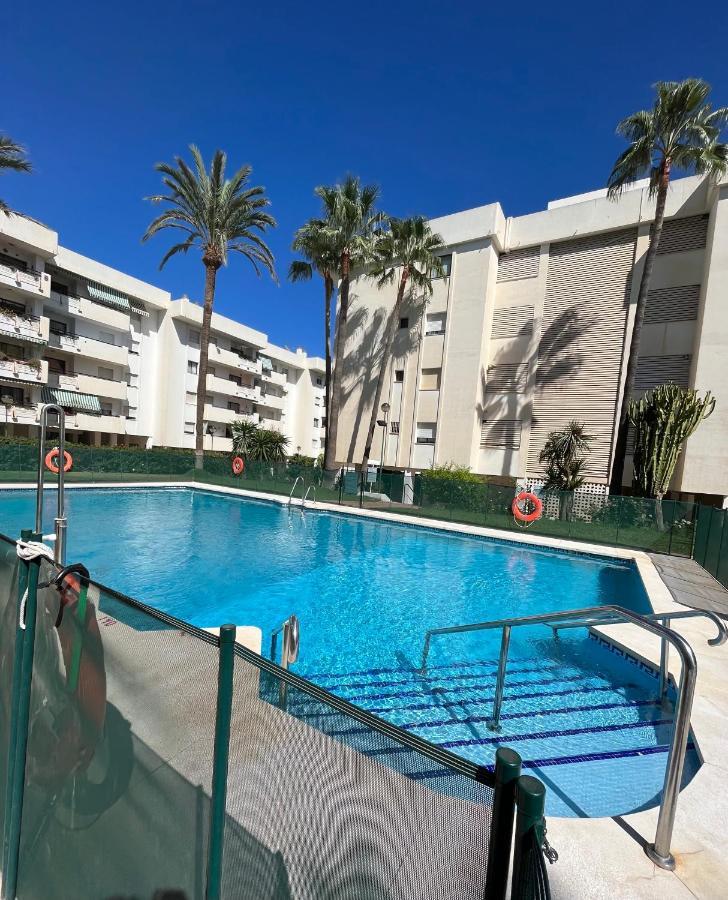 La Carihuela Lux Apartment Torremolinos Exterior photo