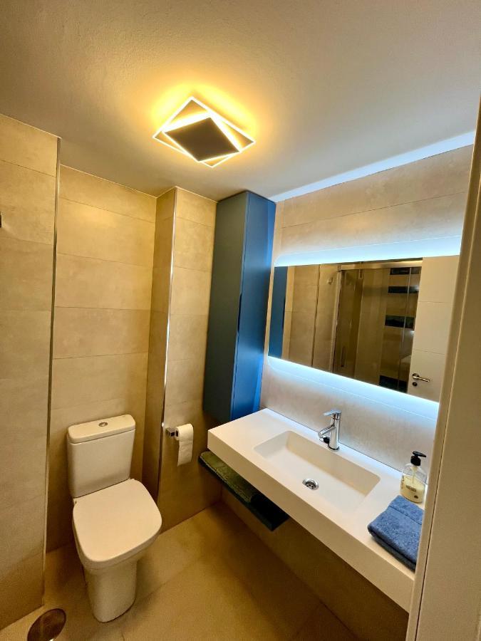 La Carihuela Lux Apartment Torremolinos Exterior photo